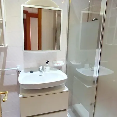 Apartment Confortable En La